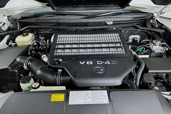 2020 Toyota LANDCRUISER LC200 SAHARA (4x4) VDJ200R