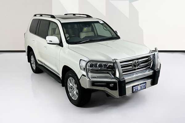2020 Toyota LANDCRUISER LC200 SAHARA (4x4) VDJ200R