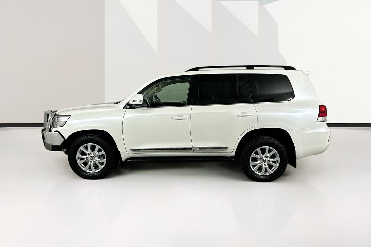 2020 Toyota LANDCRUISER LC200 SAHARA (4x4) VDJ200R