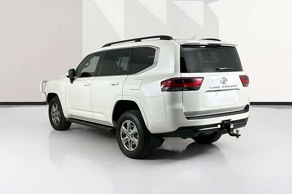 2022 Toyota Landcruiser LC300 VX (4x4) FJA300R