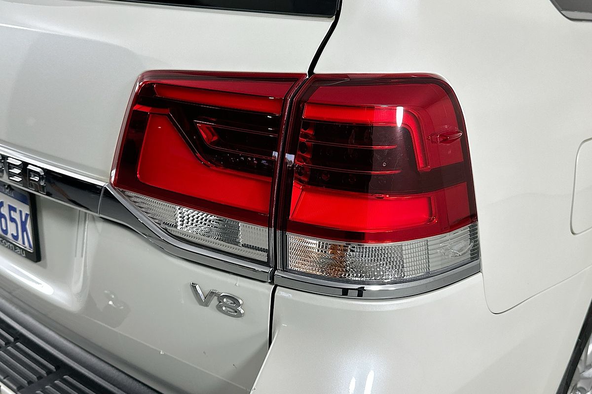 2020 Toyota LANDCRUISER LC200 SAHARA (4x4) VDJ200R