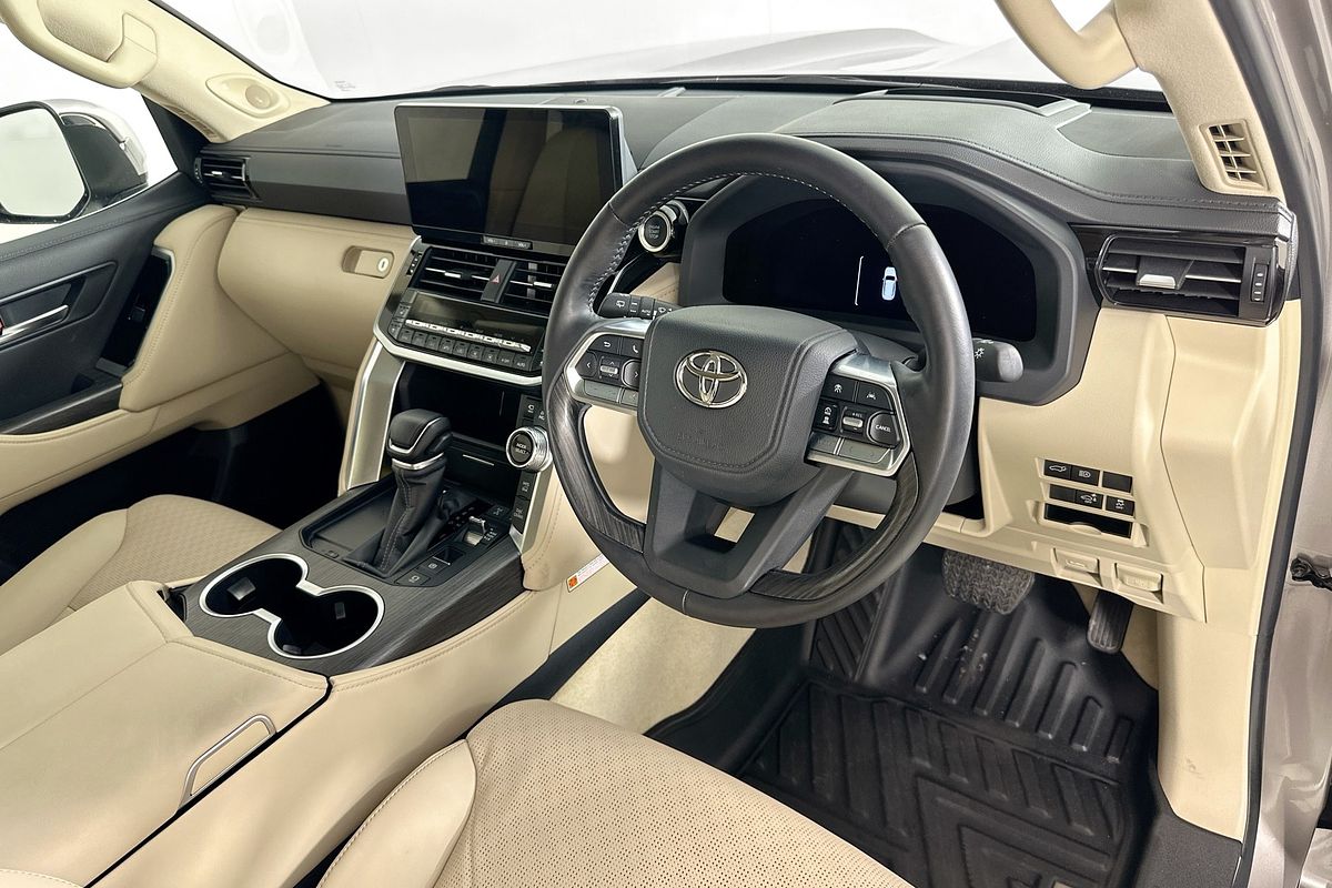 2025 Toyota LANDCRUISER LC300 SAHARA ZX (4x4) FJA300R