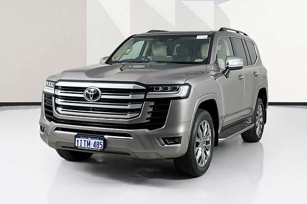 2025 Toyota LANDCRUISER LC300 SAHARA ZX (4x4) FJA300R