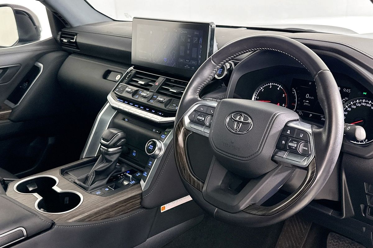 2024 Toyota Landcruiser LC300 VX (4x4) FJA300R