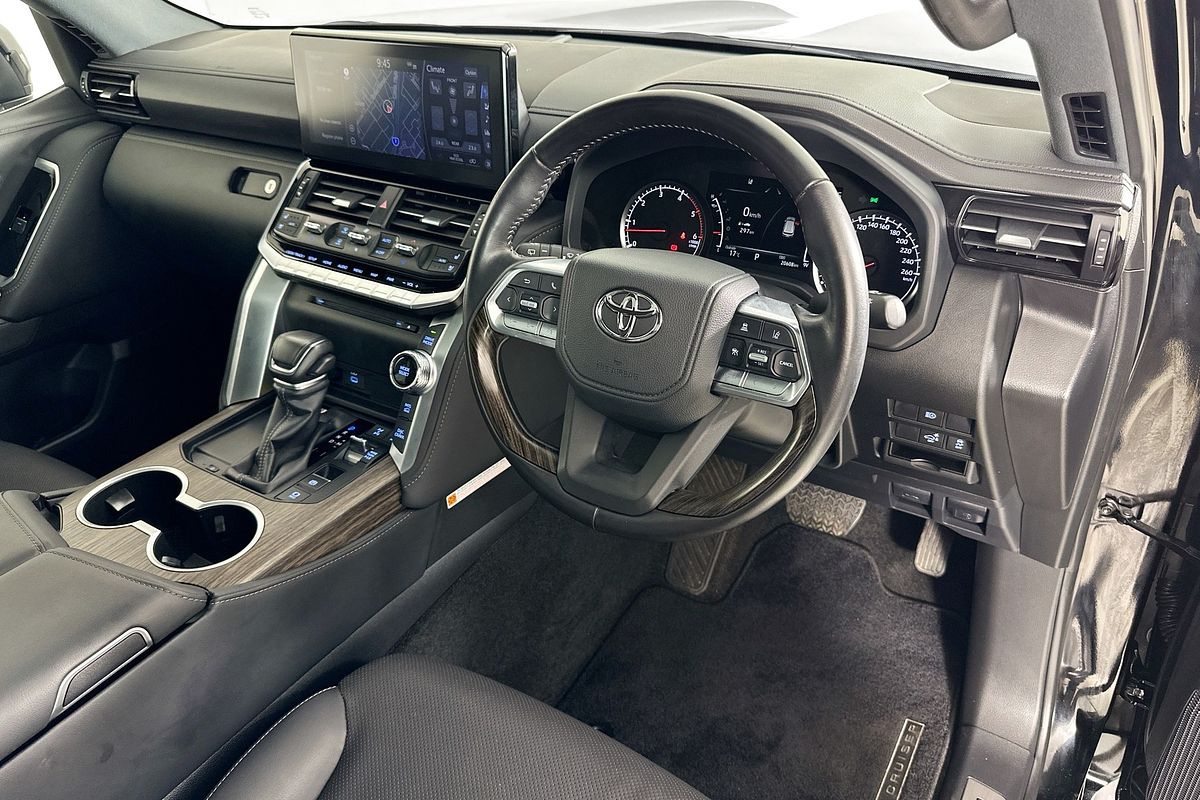 2024 Toyota Landcruiser LC300 VX (4x4) FJA300R