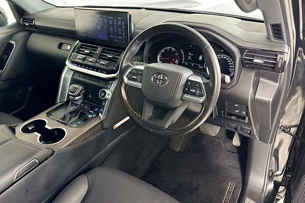 2024 Toyota Landcruiser LC300 VX (4x4) FJA300R
