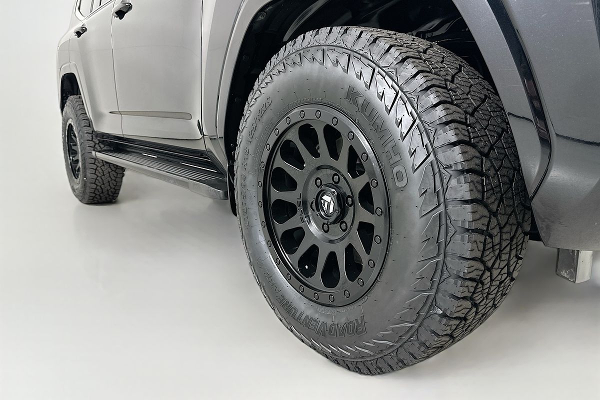 2024 Toyota Landcruiser LC300 VX (4x4) FJA300R