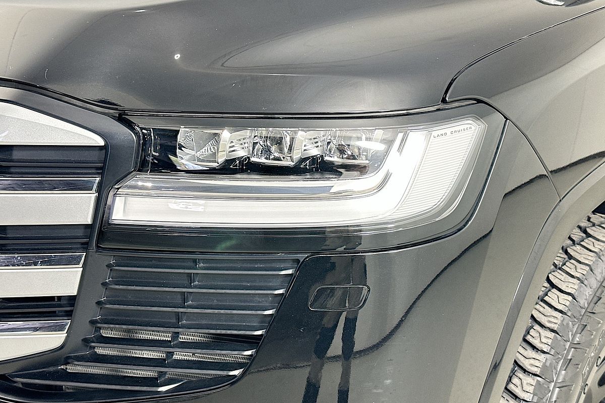 2024 Toyota Landcruiser LC300 VX (4x4) FJA300R
