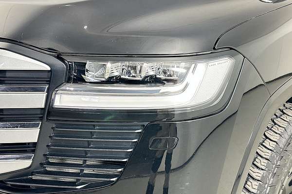 2024 Toyota Landcruiser LC300 VX (4x4) FJA300R