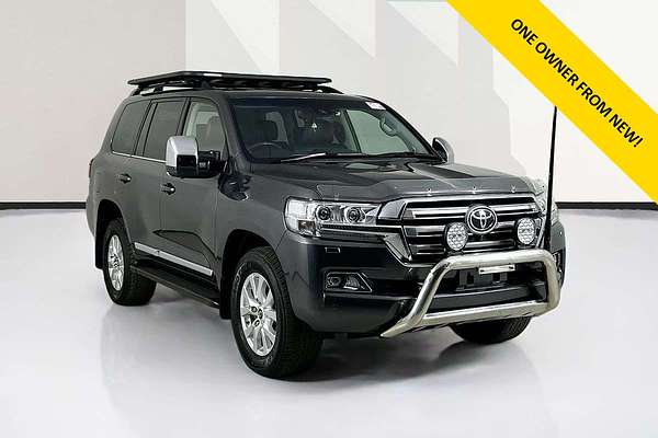 2017 Toyota LANDCRUISER SAHARA (4x4) VDJ200R MY16
