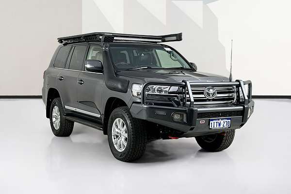 2017 Toyota LANDCRUISER SAHARA (4x4) VDJ200R MY16
