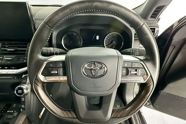 2023 Toyota Landcruiser LC300 VX (4x4) FJA300R