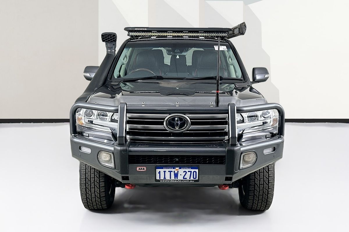 2017 Toyota LANDCRUISER SAHARA (4x4) VDJ200R MY16