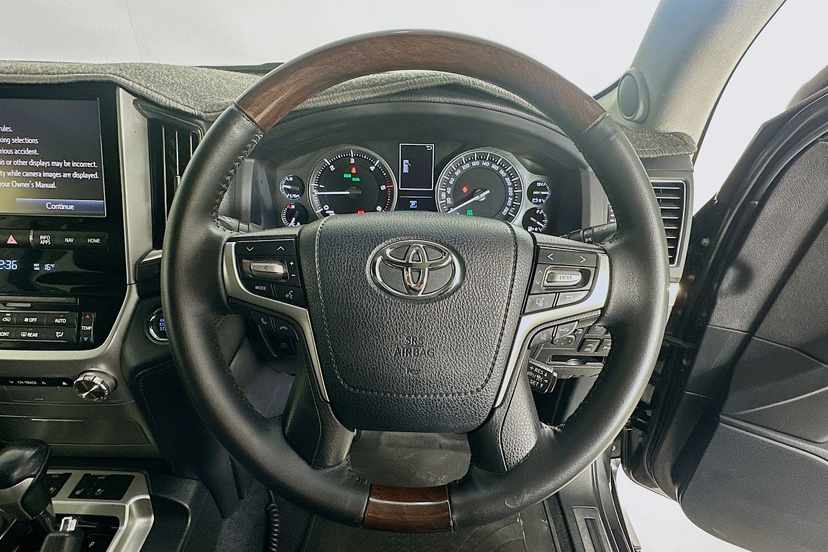 2016 Toyota LANDCRUISER SAHARA (4x4) VDJ200R MY16