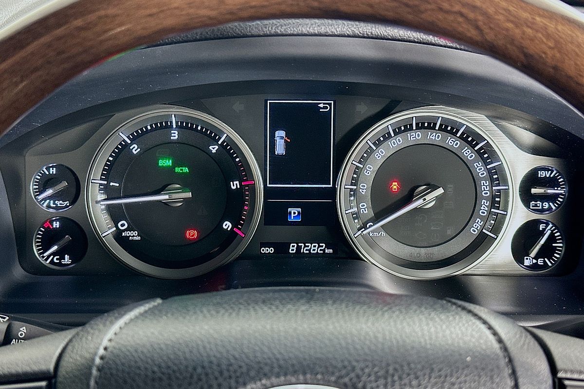 2021 Toyota Landcruiser Sahara VDJ200R