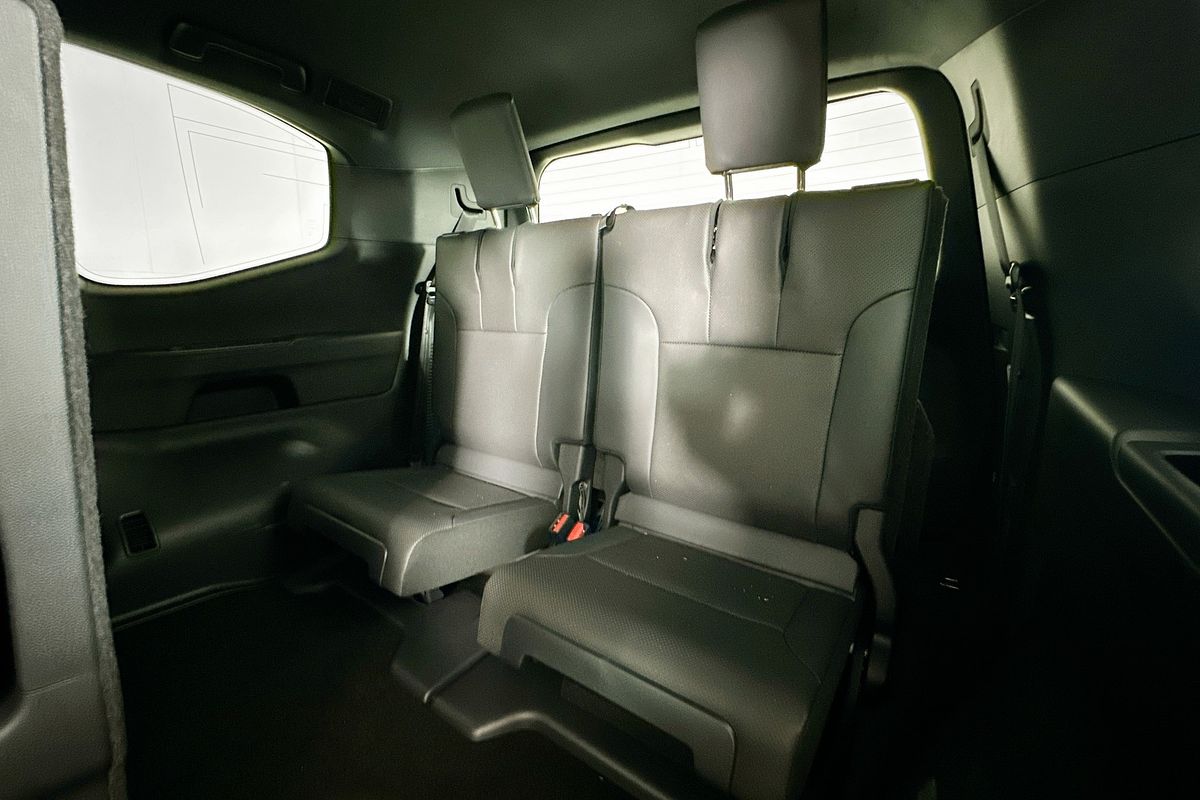 2024 Toyota Landcruiser LC300 VX (4x4) FJA300R
