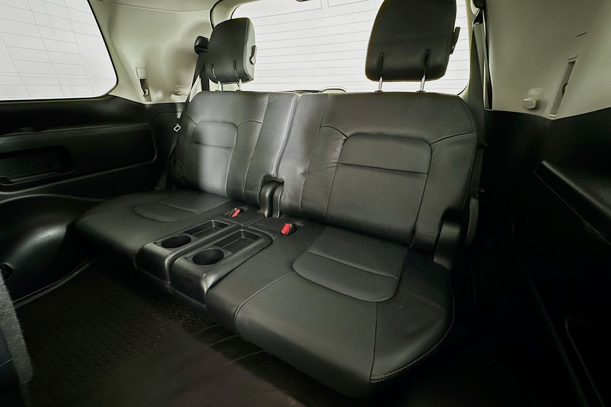 2021 Toyota Landcruiser Sahara VDJ200R