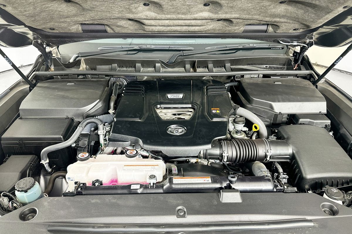 2023 Toyota Landcruiser LC300 VX (4x4) FJA300R