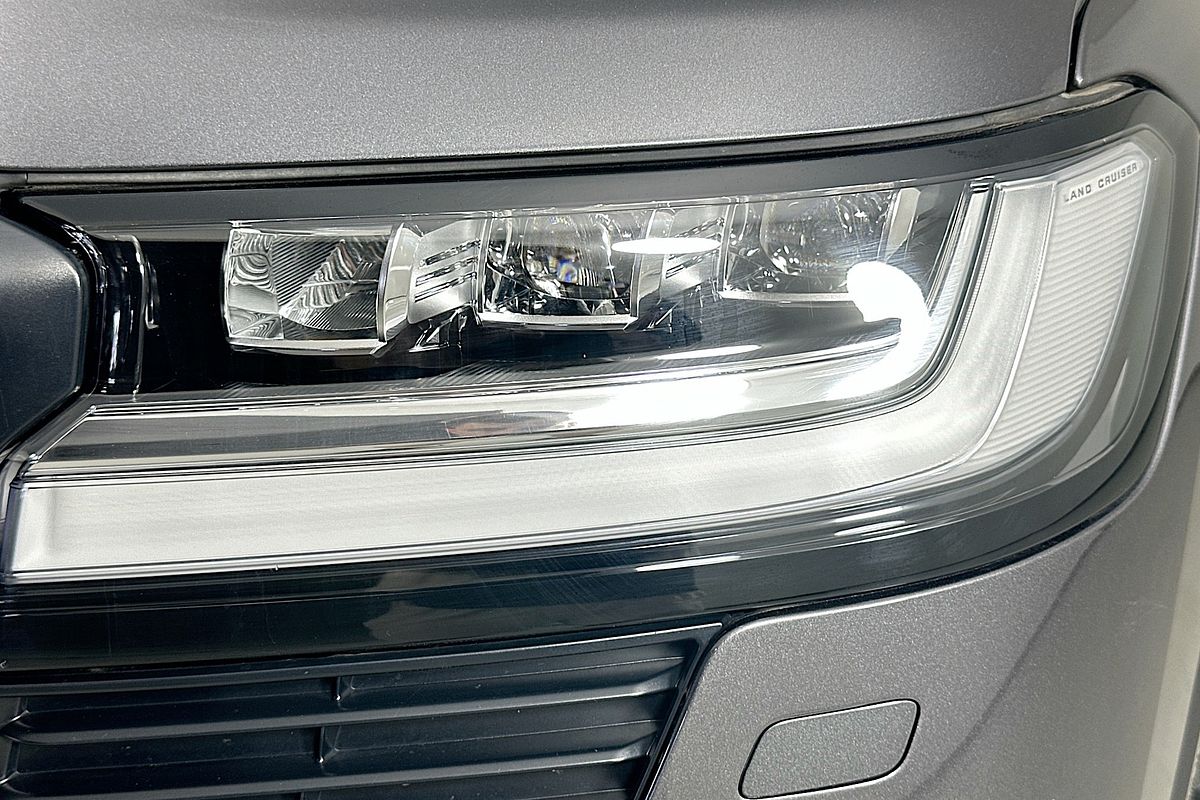 2023 Toyota Landcruiser LC300 VX (4x4) FJA300R