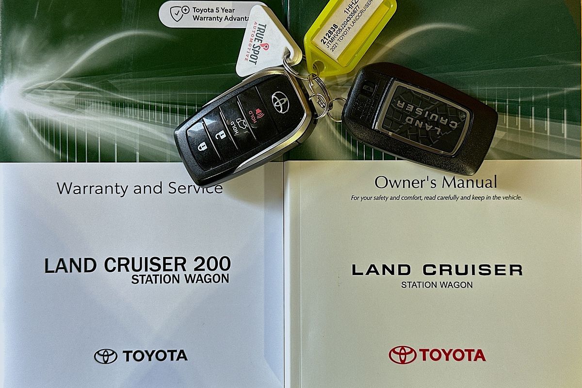 2021 Toyota Landcruiser Sahara VDJ200R