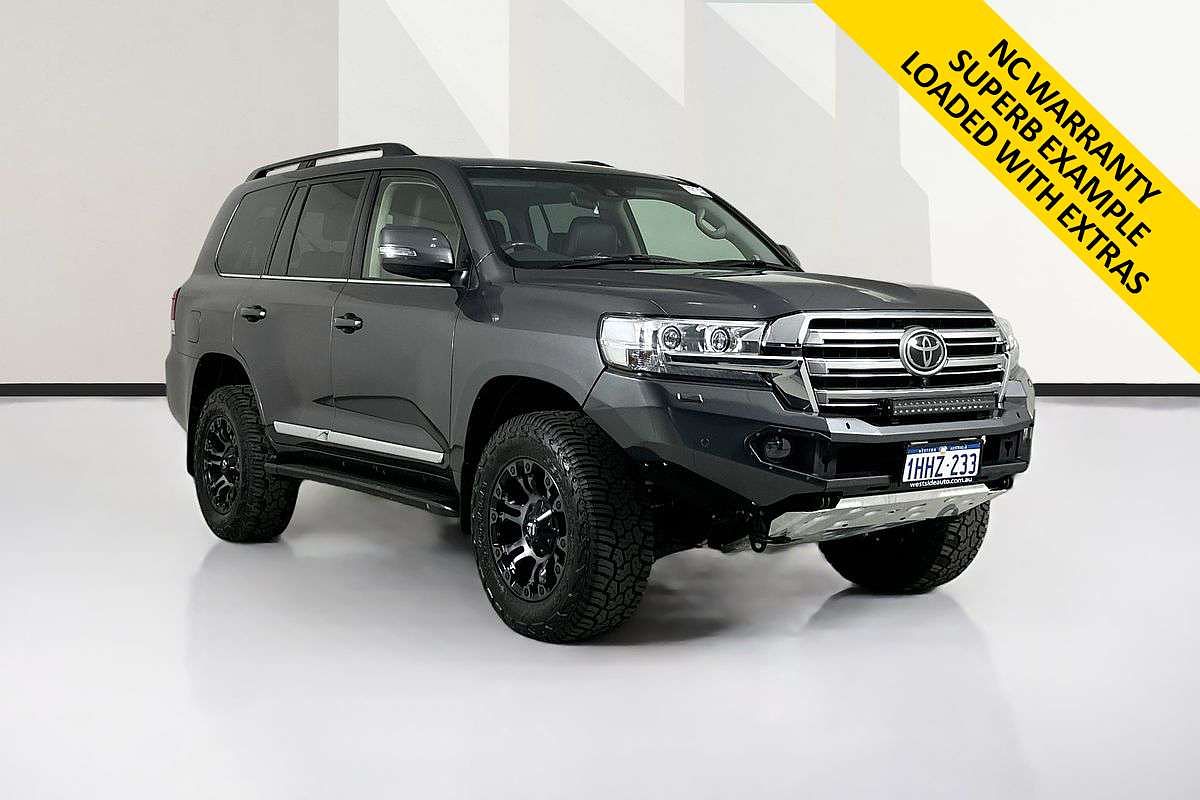 2021 Toyota Landcruiser Sahara VDJ200R