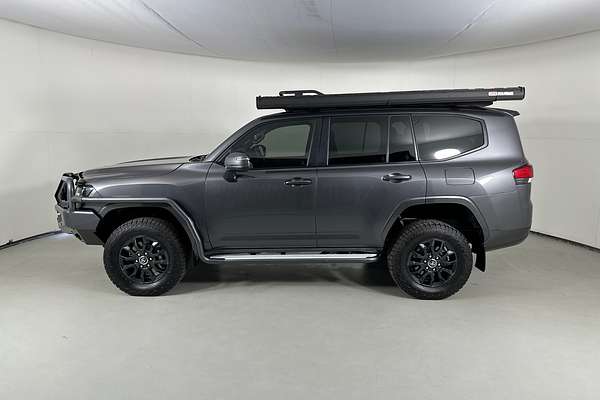 2022 Toyota Landcruiser GXL FJA300R