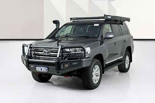 2017 Toyota LANDCRUISER SAHARA (4x4) VDJ200R MY16
