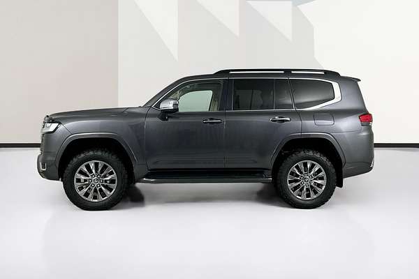 2023 Toyota Landcruiser LC300 SAHARA ZX (4x4) FJA300R