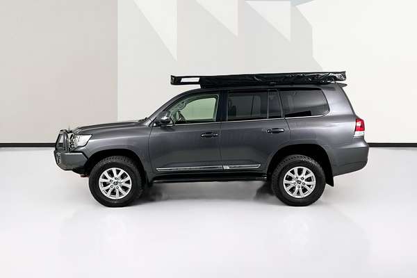 2017 Toyota LANDCRUISER SAHARA (4x4) VDJ200R MY16