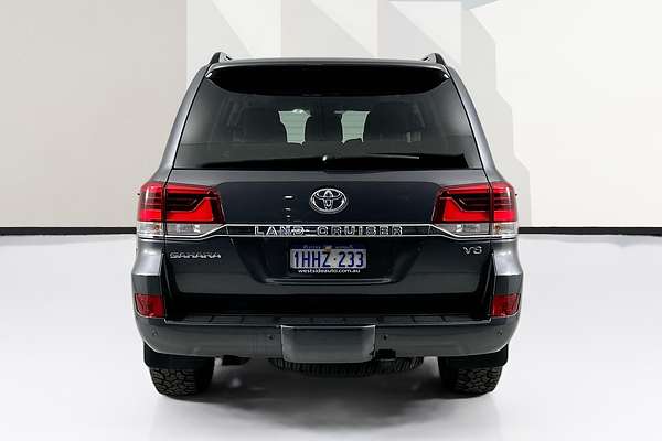 2021 Toyota Landcruiser Sahara VDJ200R