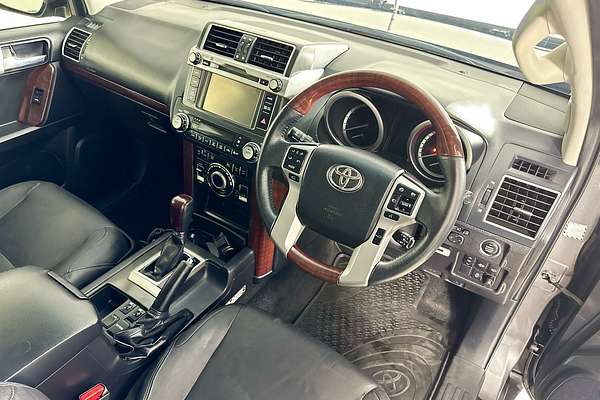 2016 Toyota LANDCRUISER PRADO KAKADU (4x4) GDJ150R MY16