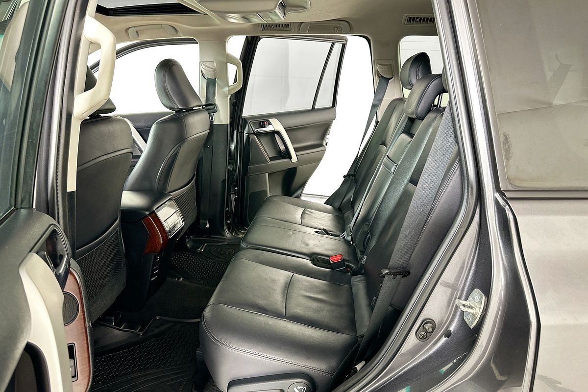 2016 Toyota LANDCRUISER PRADO KAKADU (4x4) GDJ150R MY16