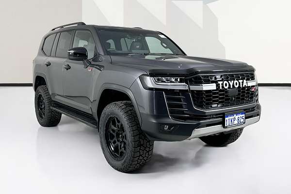 2024 Toyota LANDCRUISER LC300 GR-S (4x4) FJA300R