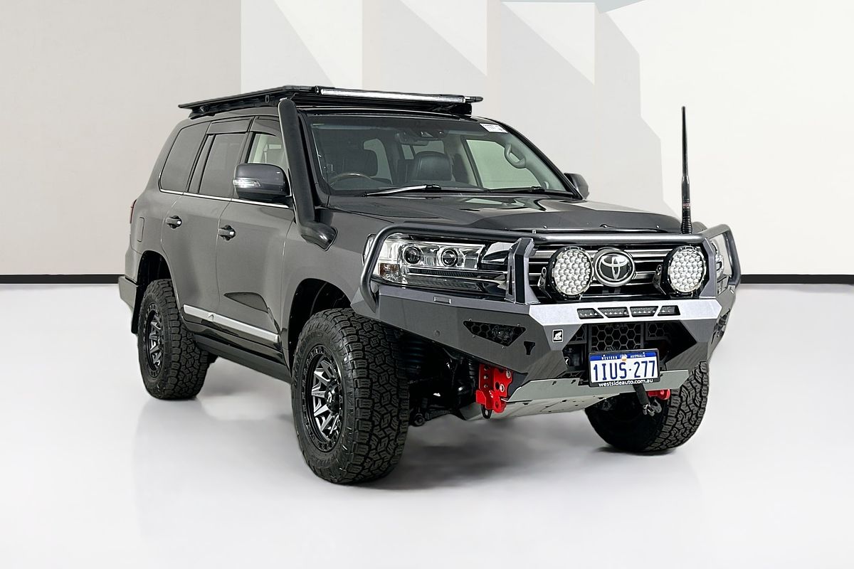 2017 Toyota LANDCRUISER SAHARA (4x4) VDJ200R MY16