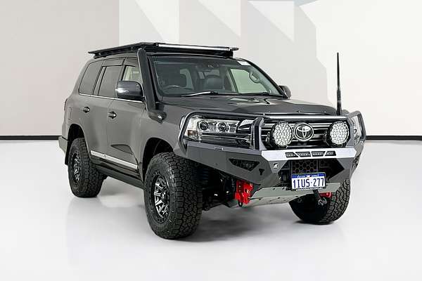 2017 Toyota LANDCRUISER SAHARA (4x4) VDJ200R MY16