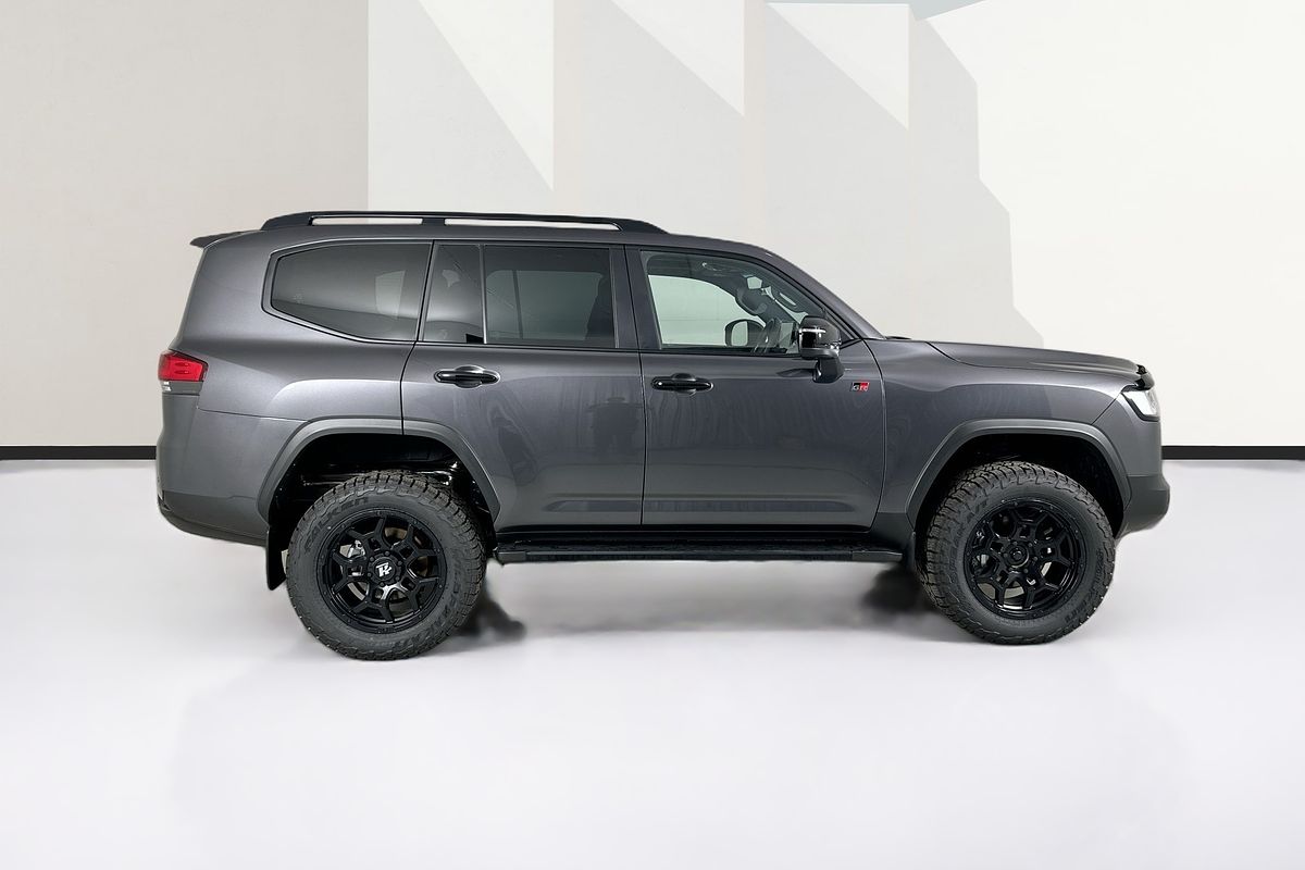 2024 Toyota LANDCRUISER LC300 GR-S (4x4) FJA300R