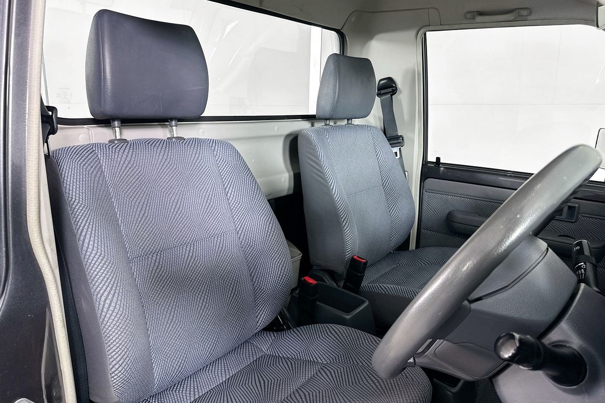 2016 Toyota LANDCRUISER GXL (4x4) VDJ79R MY12 UPDATE 4X4