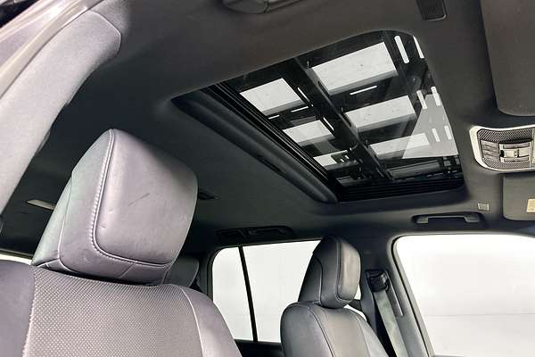 2022 Toyota Landcruiser LC300 VX (4x4) FJA300R