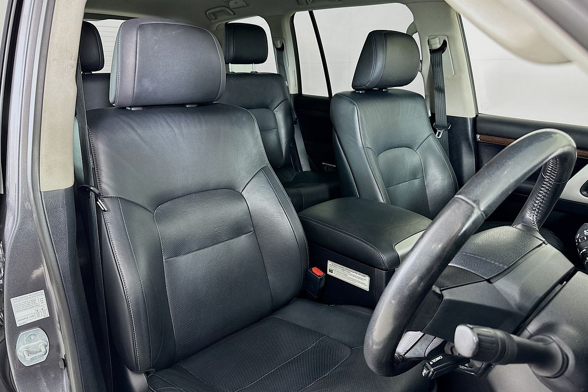 2021 Toyota LANDCRUISER VX VDJ200R