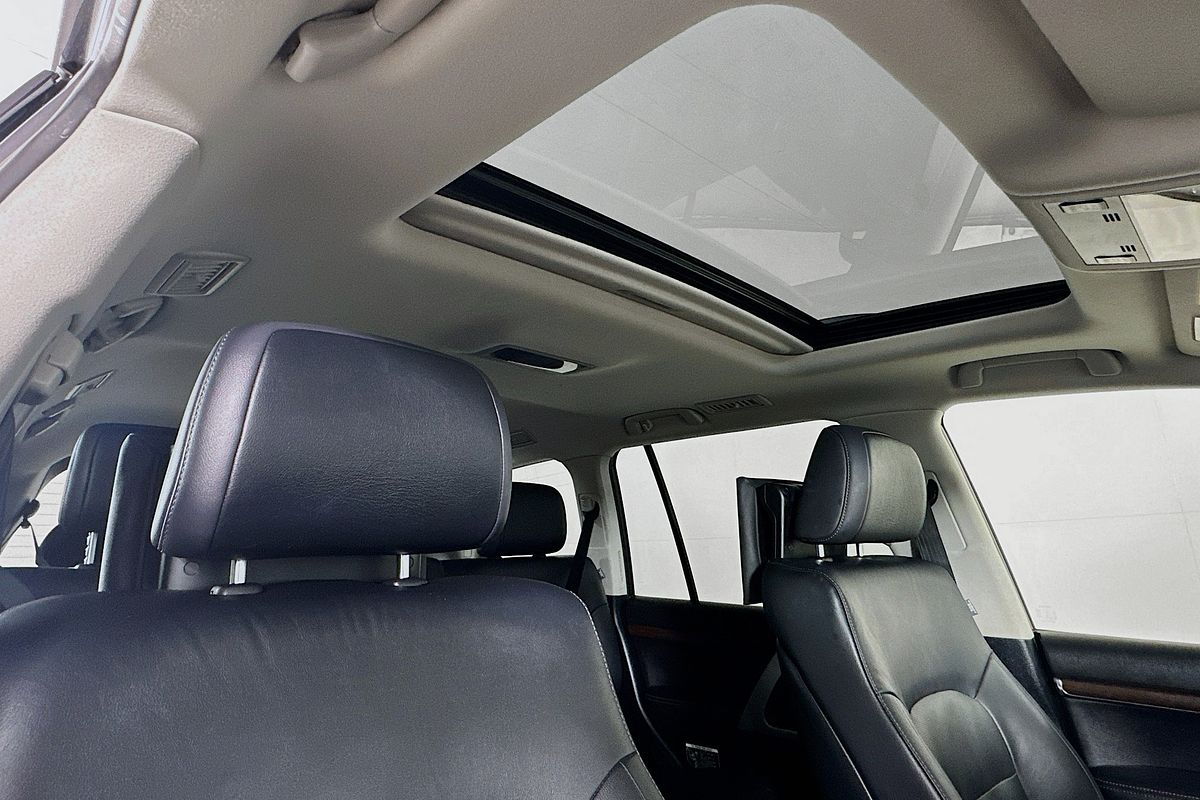 2019 Toyota Landcruiser Sahara VDJ200R