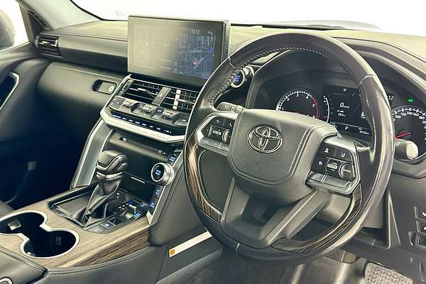 2022 Toyota Landcruiser LC300 VX (4x4) FJA300R
