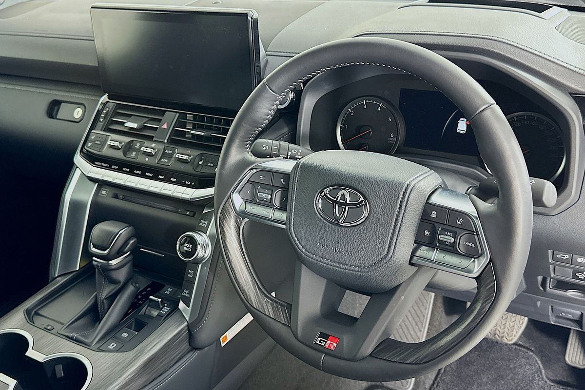 2024 Toyota LANDCRUISER LC300 GR-S (4x4) FJA300R