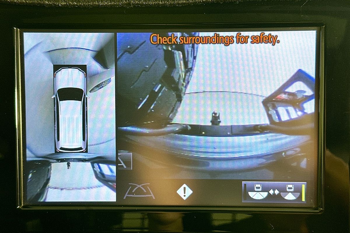 2017 Toyota LANDCRUISER SAHARA (4x4) VDJ200R MY16