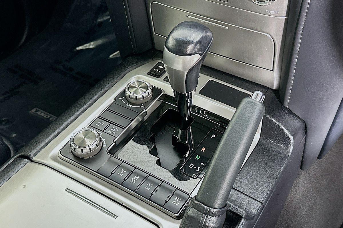 2021 Toyota LANDCRUISER VX VDJ200R