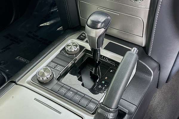 2021 Toyota LANDCRUISER VX VDJ200R