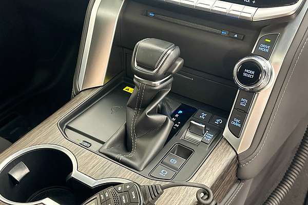 2021 Toyota LANDCRUISER LC300 VX (4x4) FJA300R