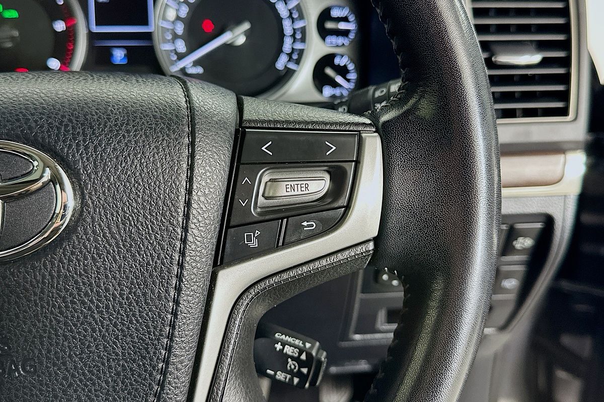 2021 Toyota LANDCRUISER VX VDJ200R