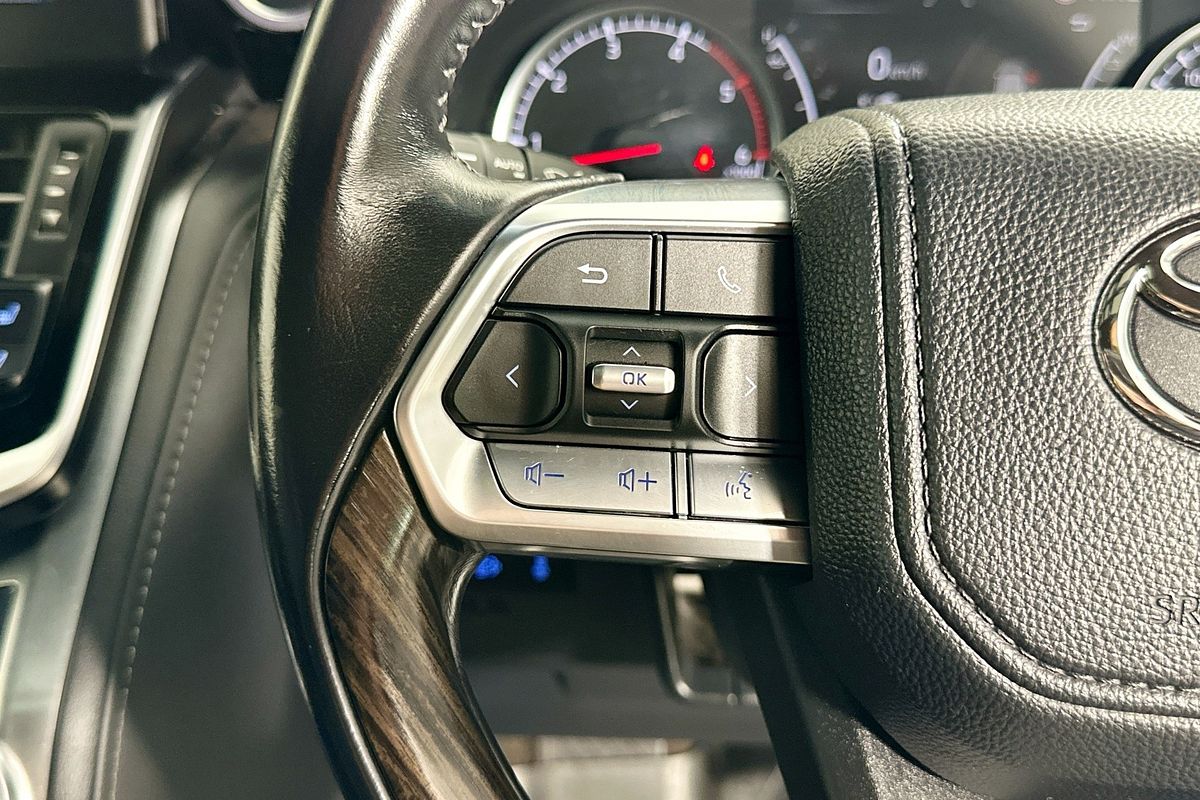 2022 Toyota Landcruiser LC300 VX (4x4) FJA300R