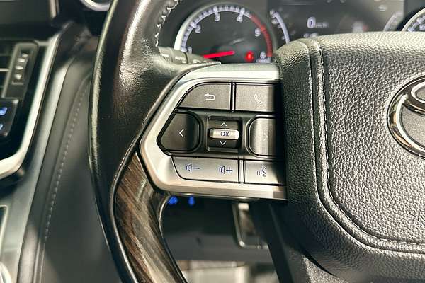 2022 Toyota Landcruiser LC300 VX (4x4) FJA300R