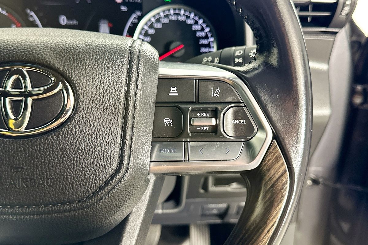 2022 Toyota Landcruiser LC300 VX (4x4) FJA300R